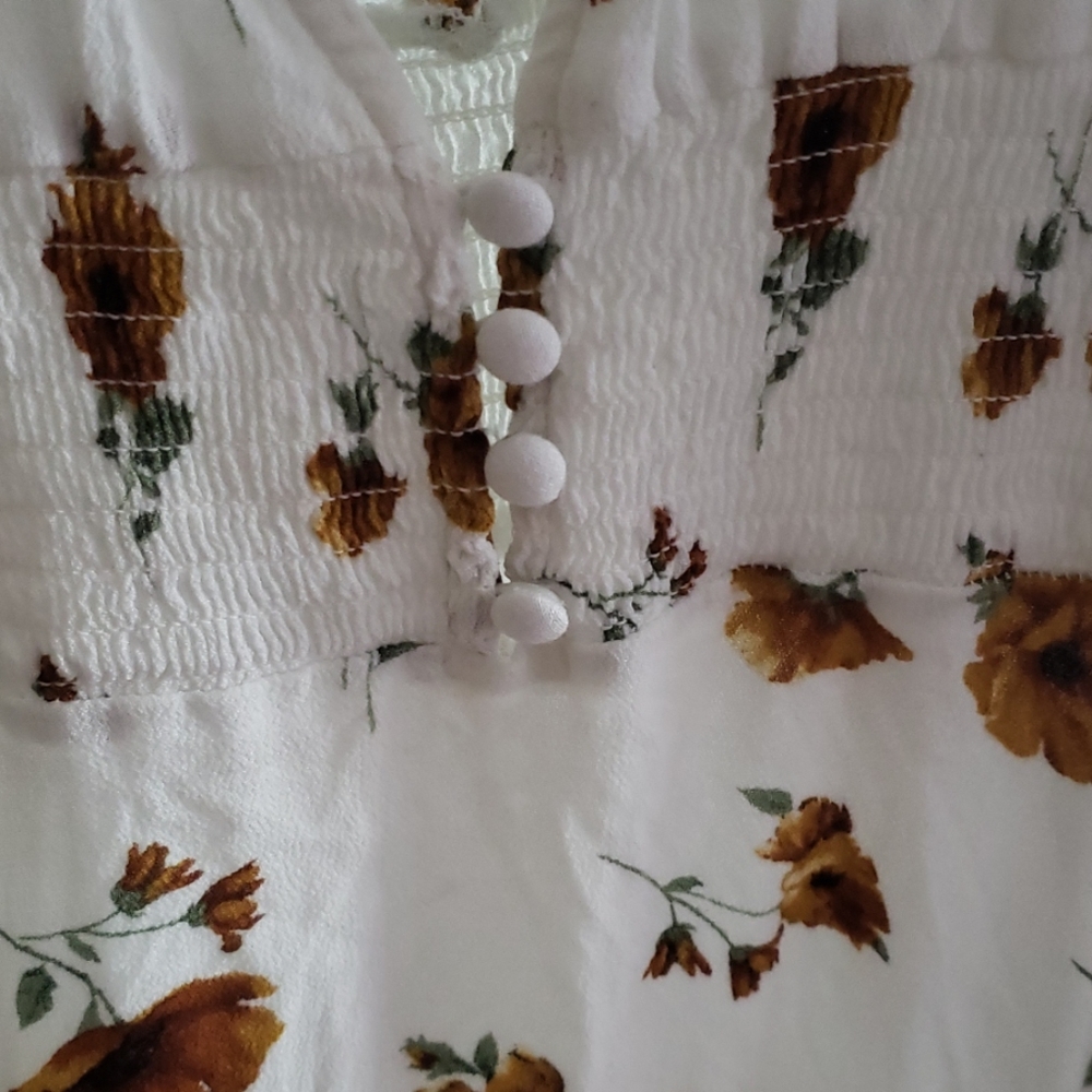 🎈Flirty Ruffled Sunflower Mini Dress. - Picture 5 of 5